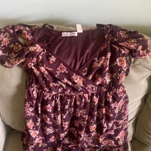 This can be worn as a dress with leggings or a shirt with some pants.